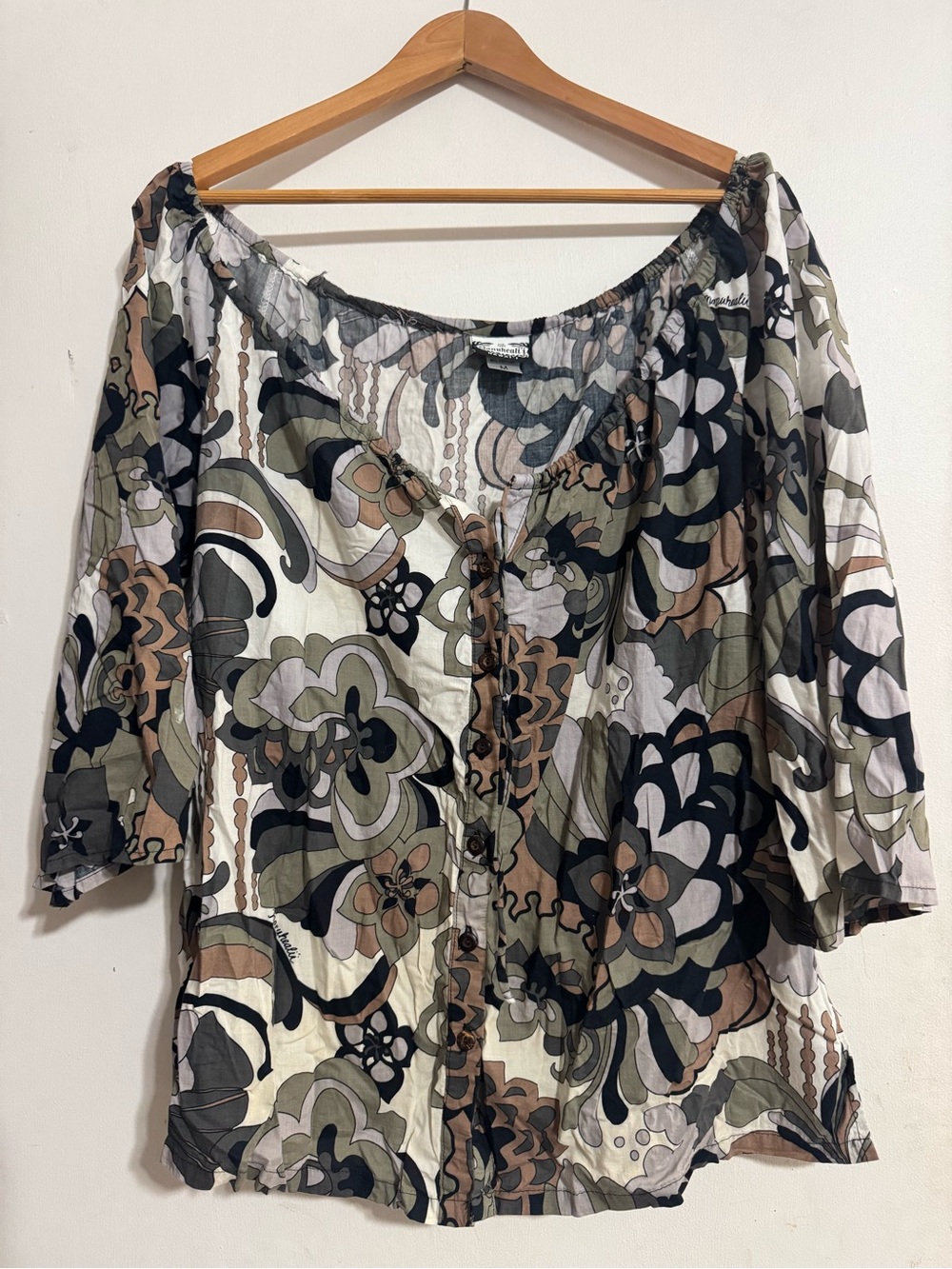 Manuhealii Off-Shoulder Floral Print Blouse - Olive, Black, Tan